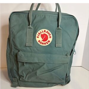 Fjallraven Kånken Backpack in Teal